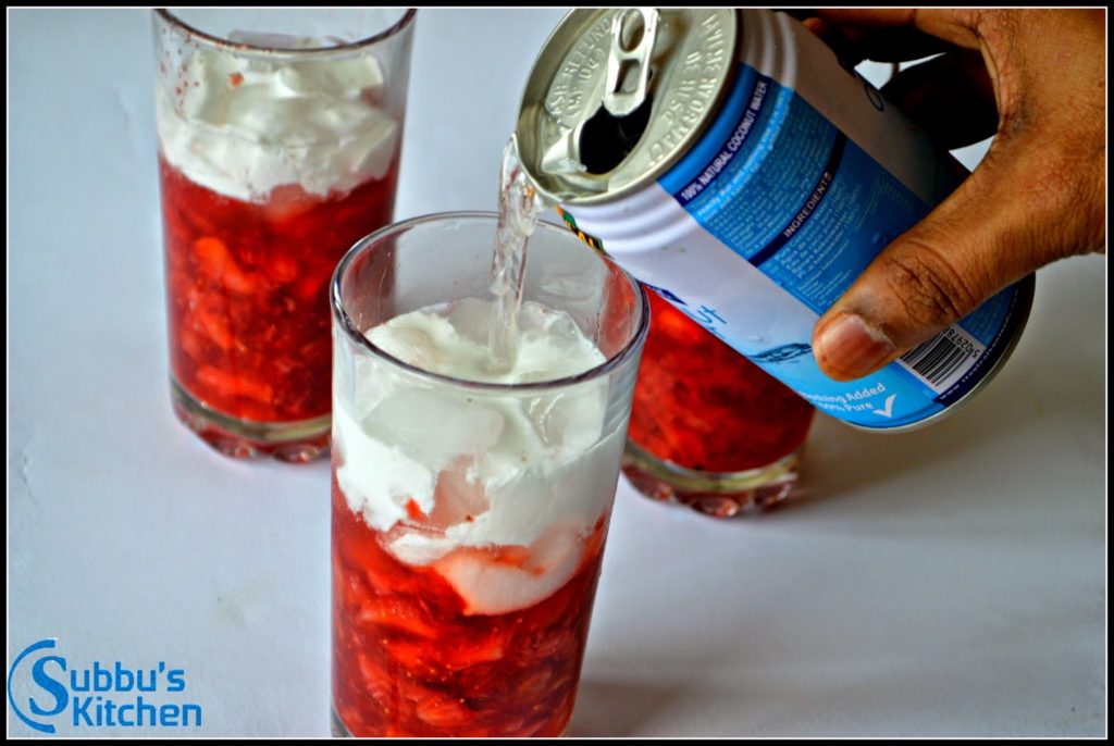 Strawberry with Coconut Milk and Tender Coconut Water