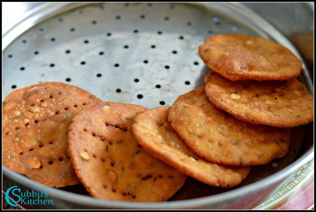 Nippattu Recipe Karnataka Style Crispy Thattai Subbus Kitchen