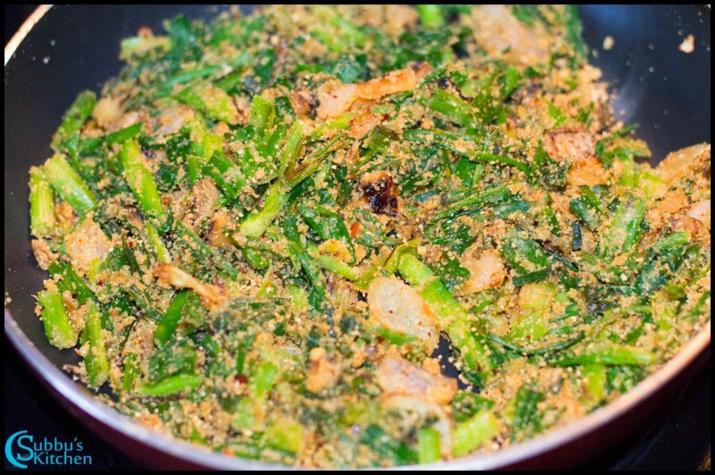 Spring Onion Leaves Poriyal Recipe Vengaya Thazhai Poriyal Recipe