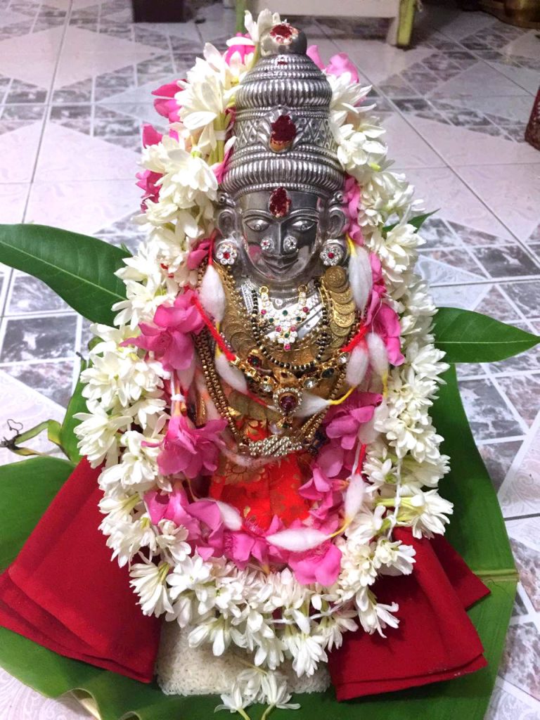 Varalakshmi Vratham / Varalakshmi Pooja - Subbus Kitchen