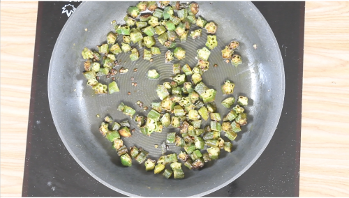 Bhindi Raita Recipe | Okra Raita Recipe | Vendakkai Raita - Subbus Kitchen